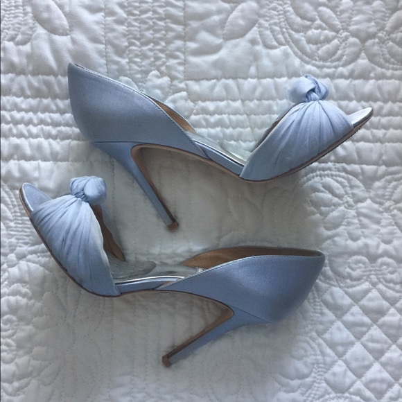 Badgley Mischka Shoes - Badgley Mischka satin open toe heels